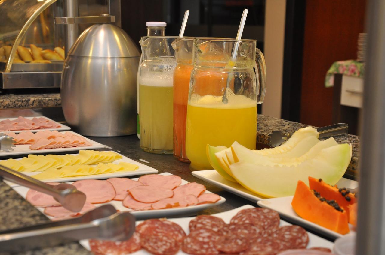 Hotel Valencia دورادوس المظهر الخارجي الصورة